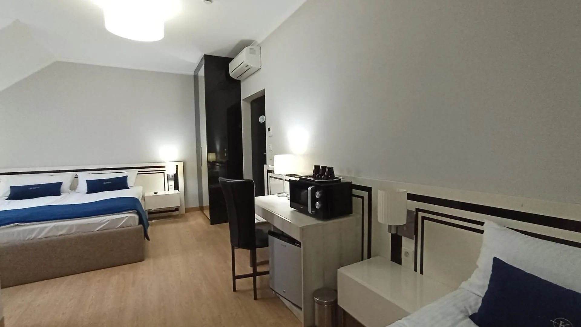 Aparthotel Kontrast Cracovia