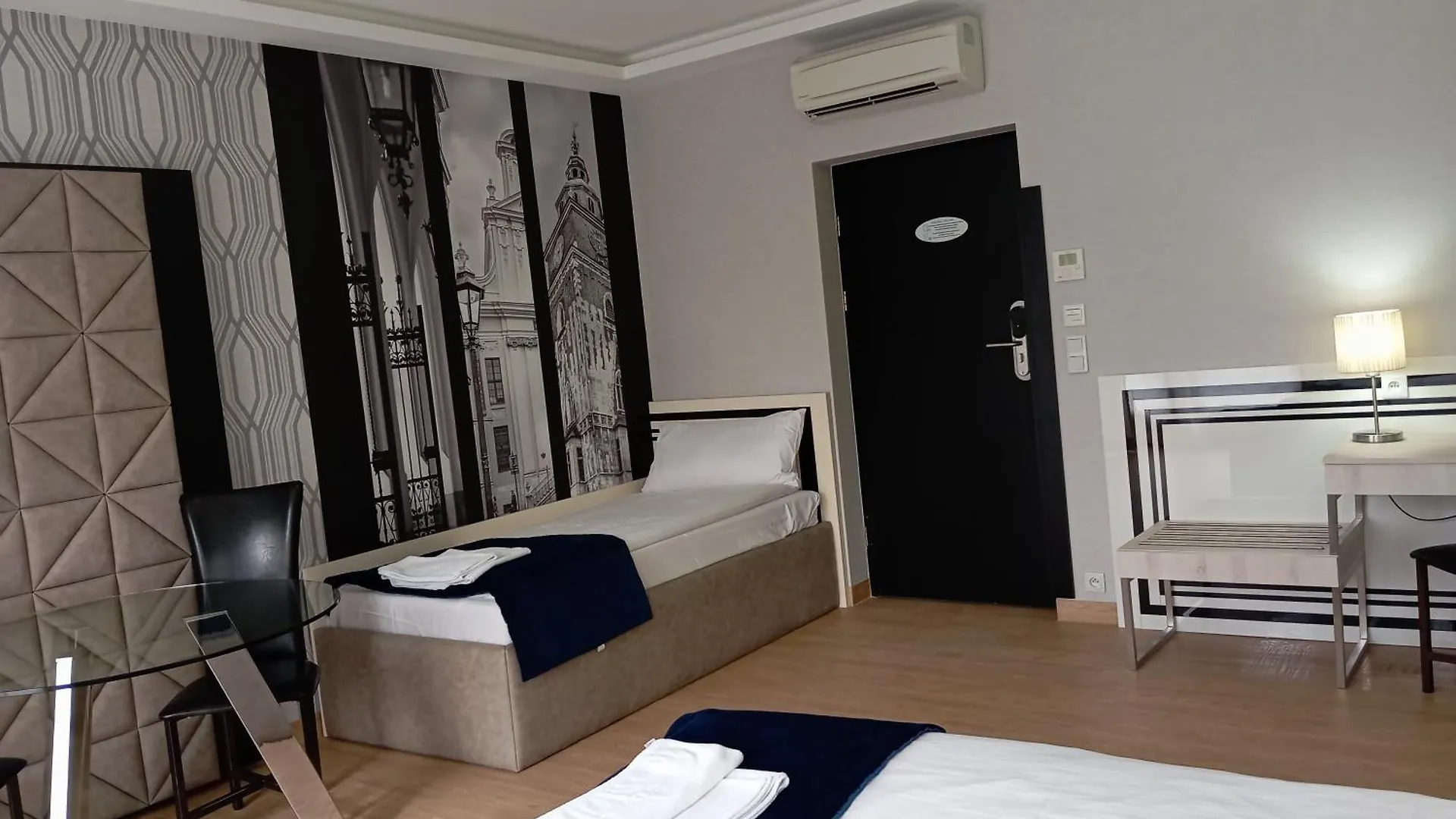 Aparthotel Kontrast Cracovia