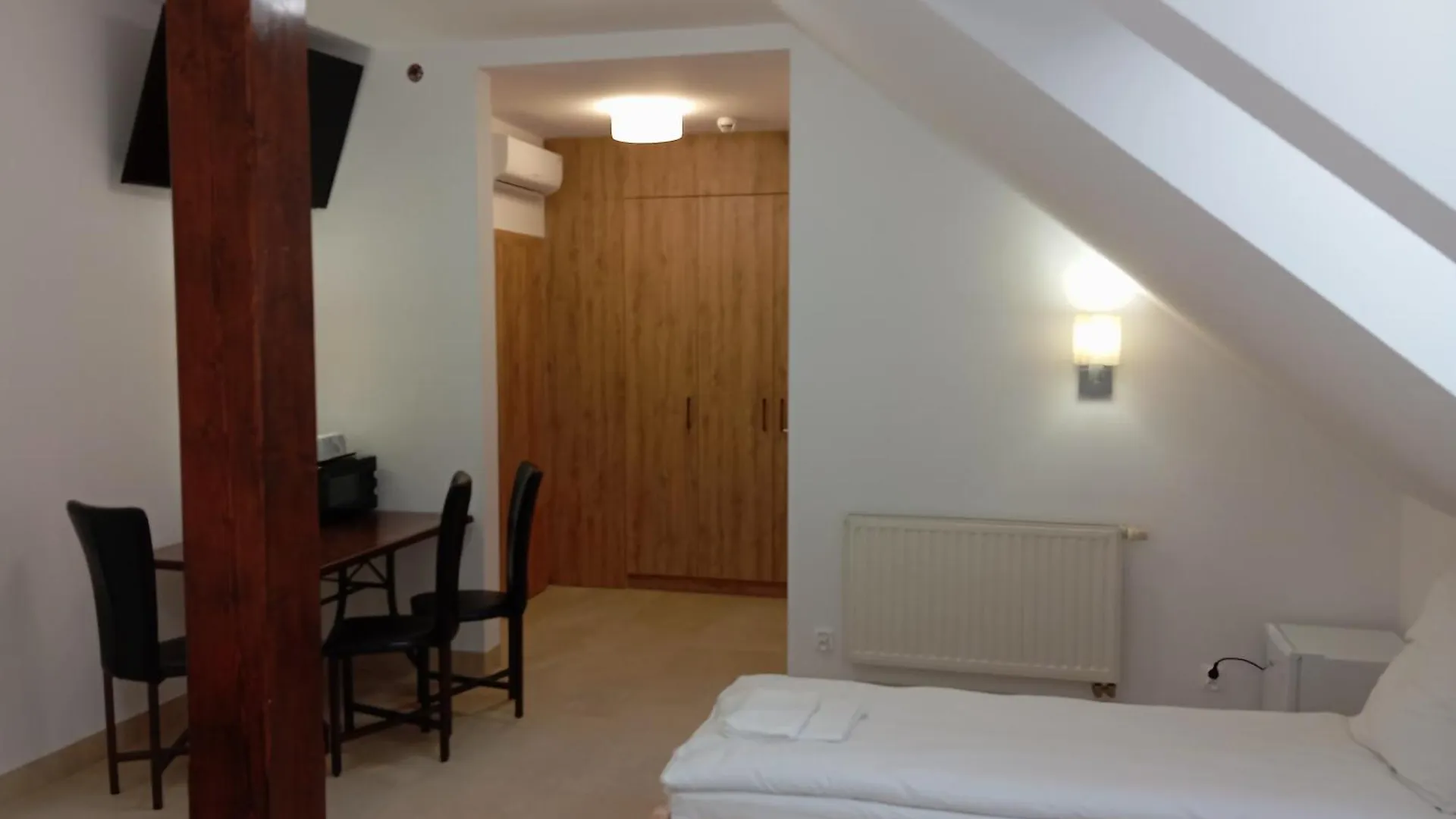 Aparthotel Kontrast Cracovia