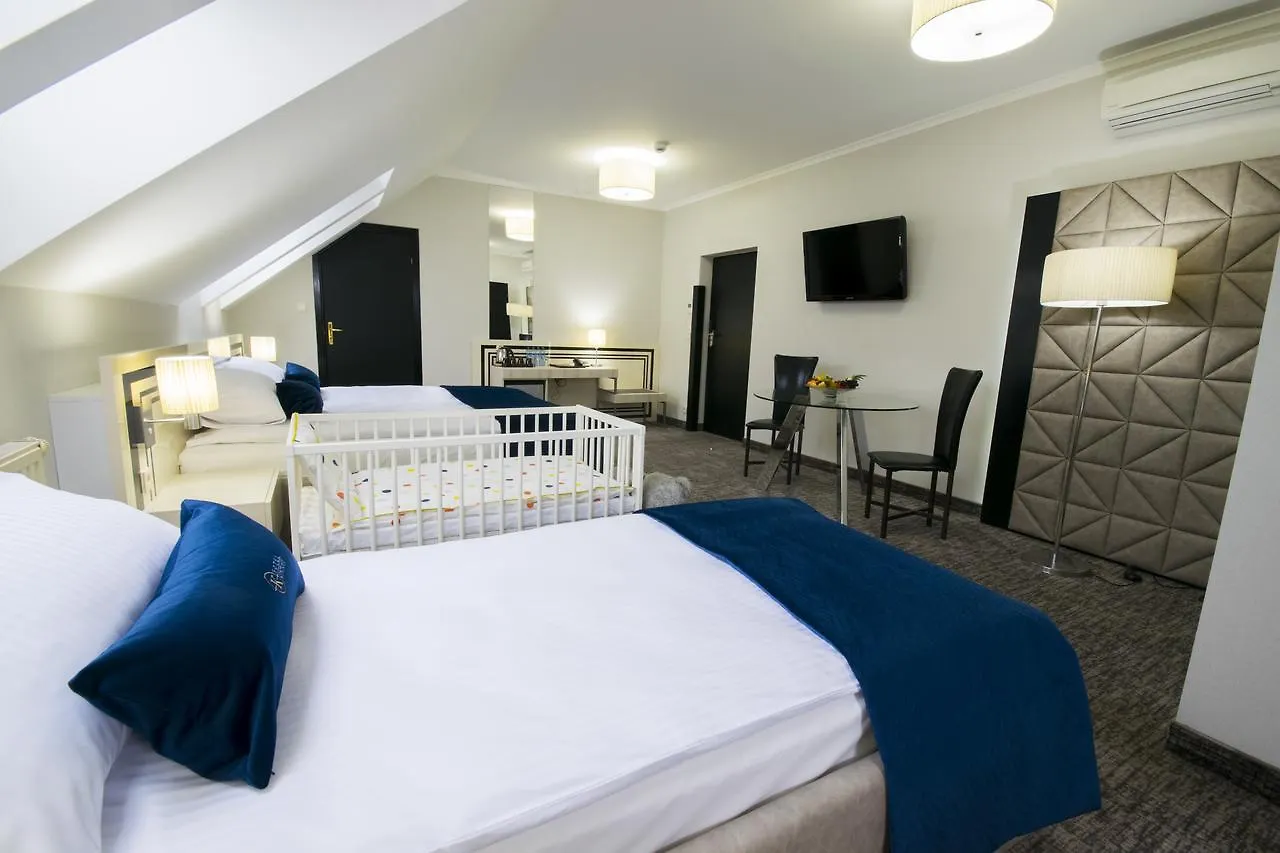 Aparthotel Kontrast Cracovia Polonia