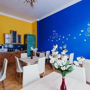 Tara Hostal